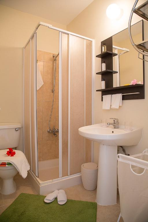 Paphos Love Nest Apartment 객실 사진